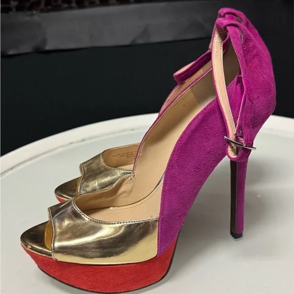 Enzo Angiolini peep-toe platform pump Luxurious Suede - Picture 4 of 5